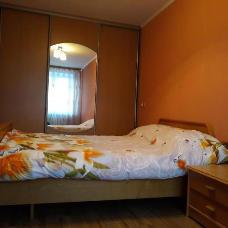 Apartment - Gorkogo Street Grodno Exterior foto