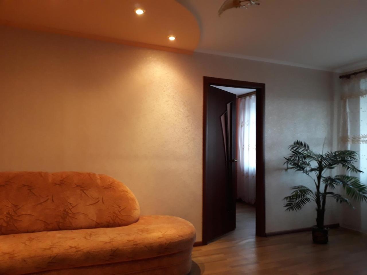 Apartment - Gorkogo Street Grodno Exterior foto